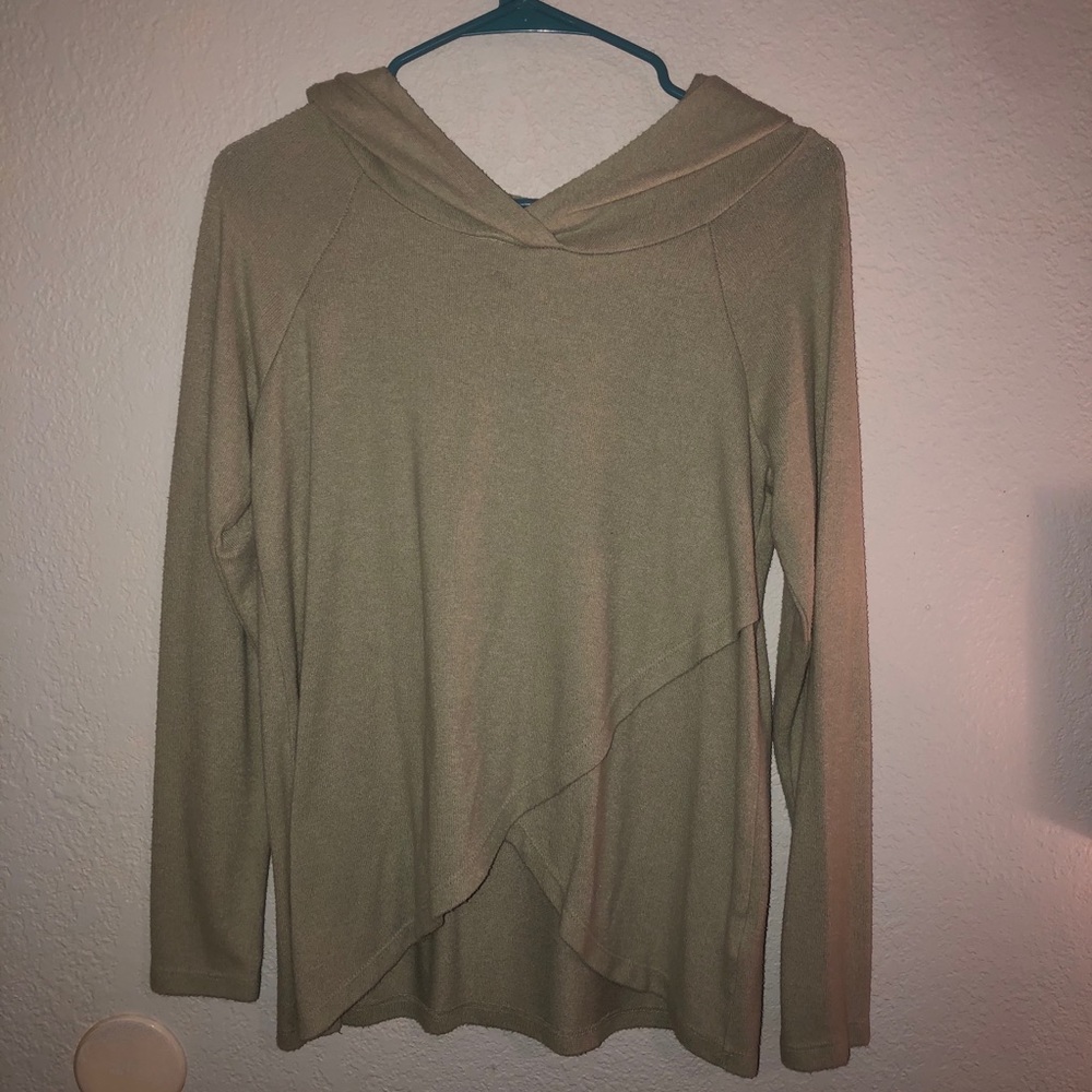 green long sleeve